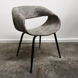 Chaise design bouclette